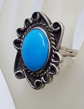 Sterling Silver Oval Turquoise Ornate Design Ring