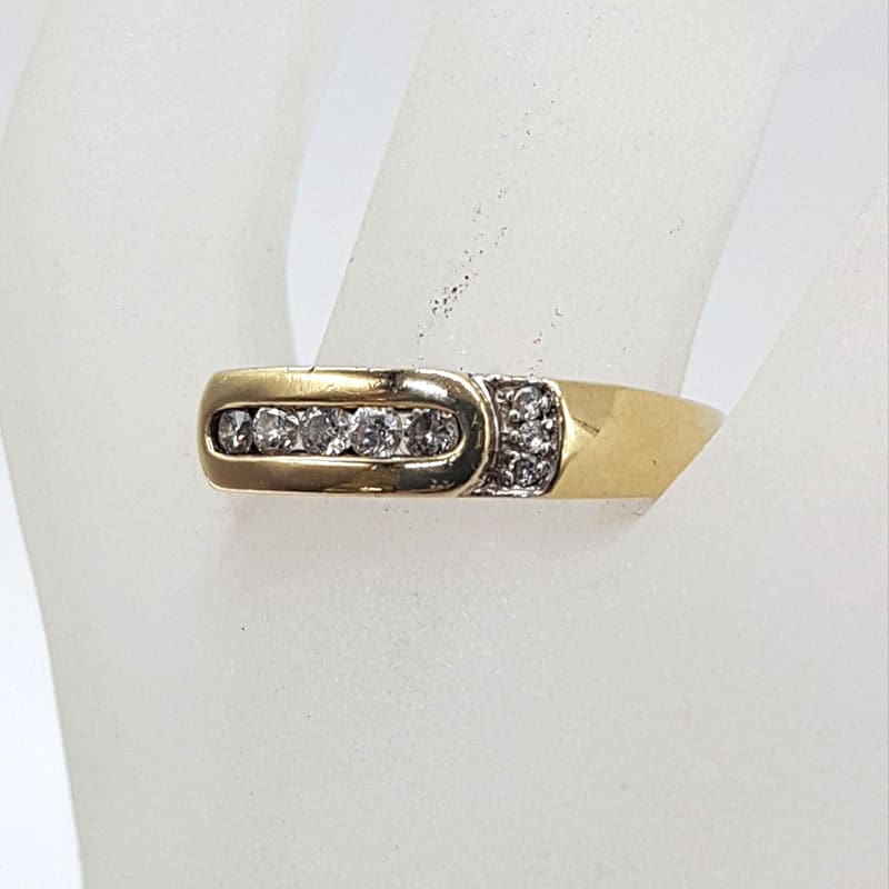 9ct Yellow Gold Channel Set and Pave Set Diamond Gents Ring / Ladies Ring 9ct Yellow Gold Channel Set and Pave Set Diamond Gents Ring / Ladies Ring