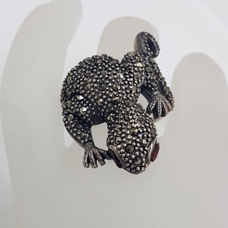 Sterling Silver Marcasite with Garnet Large Gecko Lizard Salamander Ring