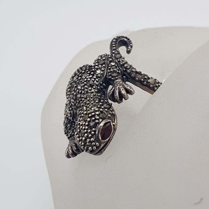 Sterling Silver Marcasite with Garnet Large Gecko Lizard Salamander Ring