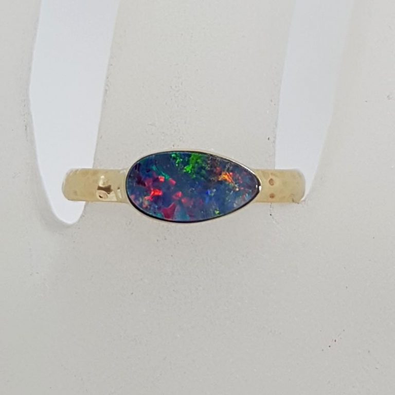 9ct Yellow Gold Opal Sideways Bezel Set Ring