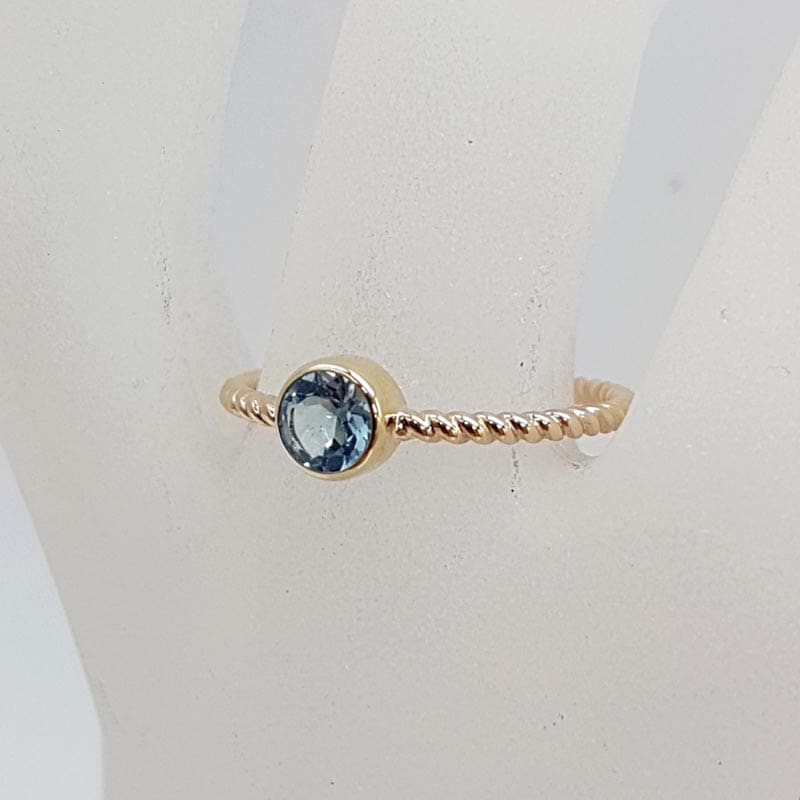9ct Yellow Gold Topaz Round Bezel Set Twisted Open Band Ring - Stackable