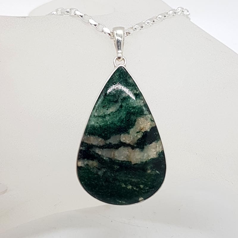 Sterling Silver Aventurine Teardrop / Pear Shaped Large Pendant on Silver Chain Sterling Silver Aventurine Teardrop / Pear Shaped Large Pendant on Silver Chain