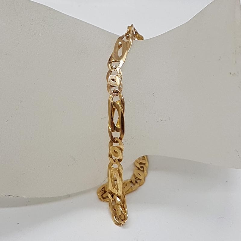 9ct Yellow Gold Ornate Figaro Link Bracelet