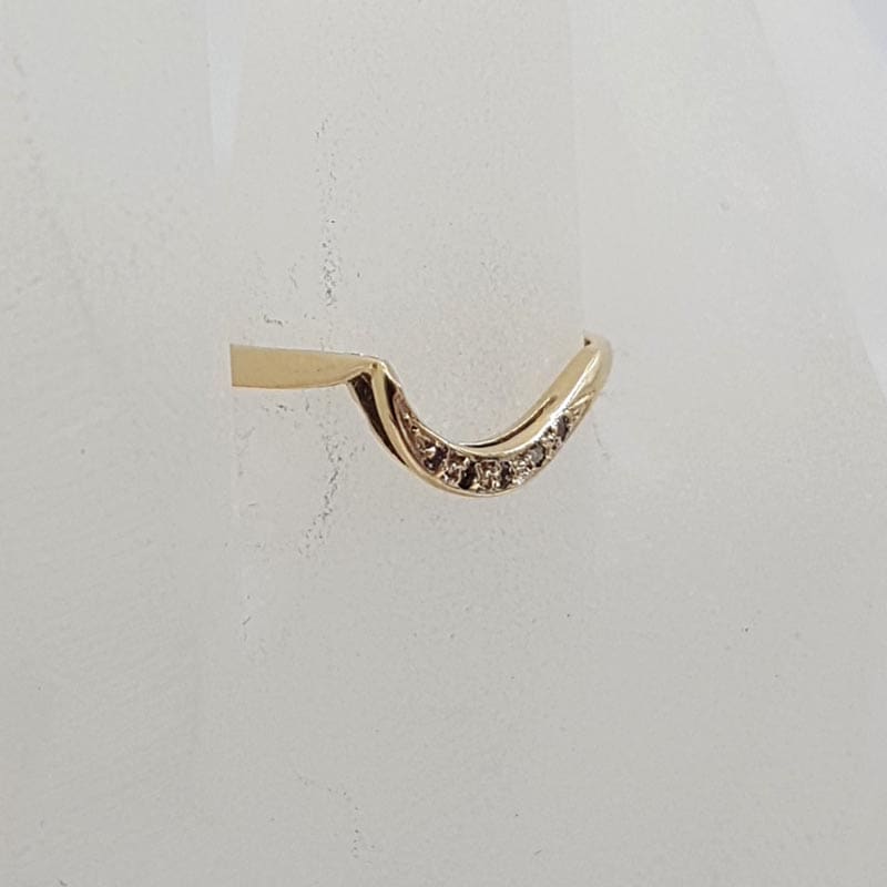 9ct Yellow Gold Curved Diamond Wedding Band Ring