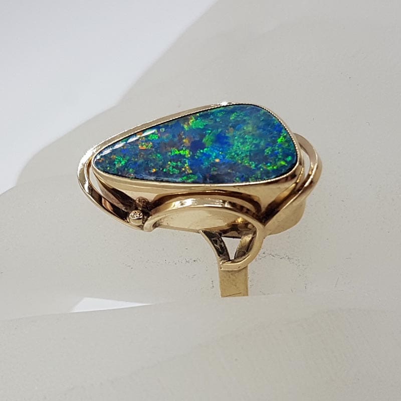 9ct Yellow Gold Large Blue and Multi-Coloured Triangular Shaped Opal Ring - Antique / Vintage