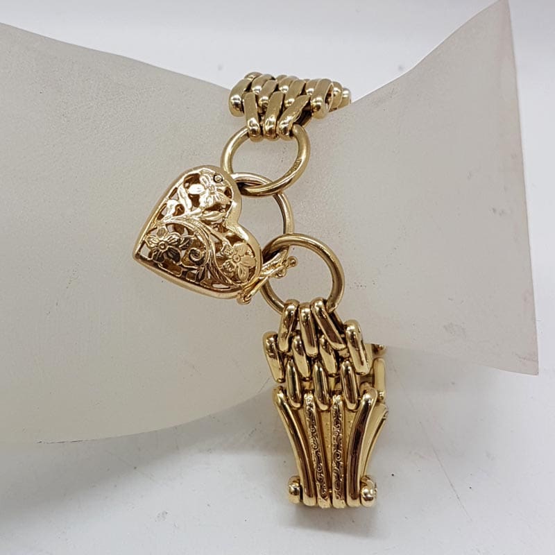 9ct Yellow Gold Ornate Gate Link Bracelet with Filigree Heart Padlock Clasp