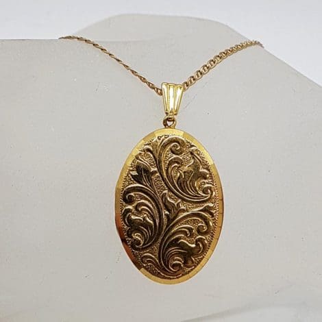 9ct Yellow Gold Ornate Motif Oval Locket Pendant on Gold Chain - Antique / Vintage