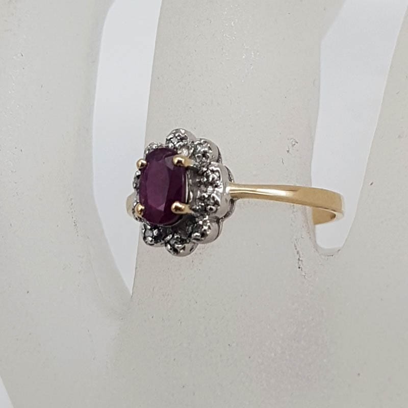 v9ct Yellow Gold Oval Natural Ruby Surrounded by Diamonds Oval Cluster Ring - Antique / Vintage