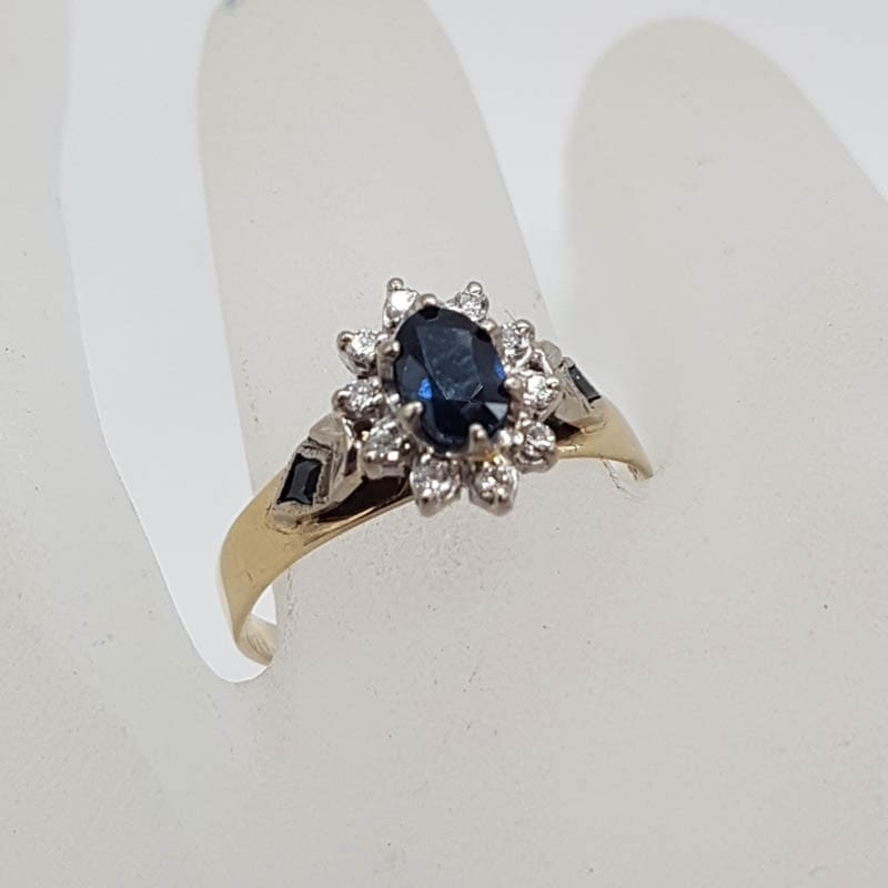 9ct Yellow Gold Natural Sapphire with Diamonds Oval Cluster Ring - Antique / Vintage