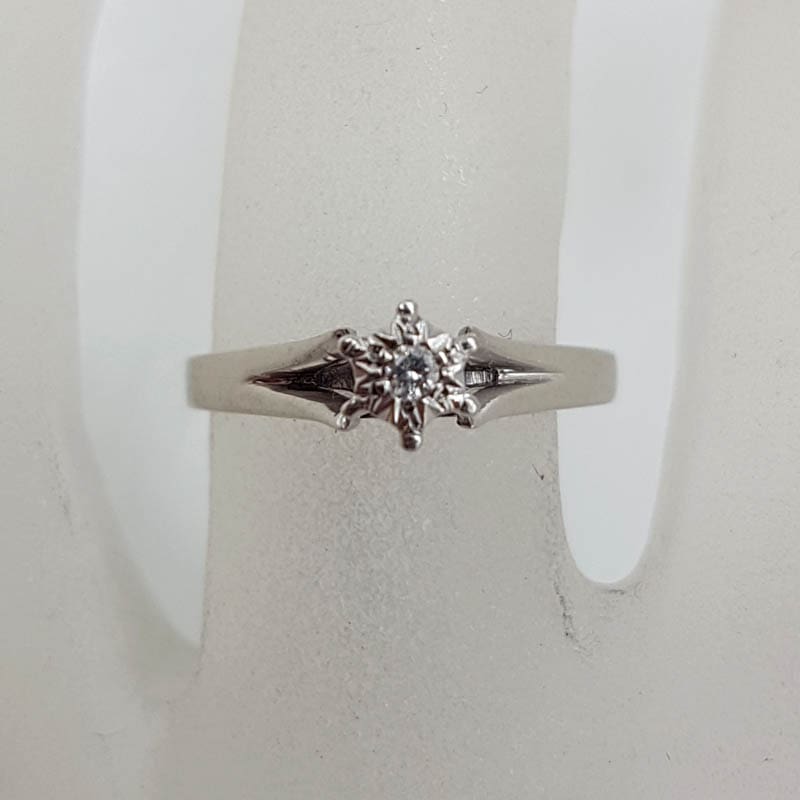 18ct White Gold Star Top Diamond Solitaire High Set Ring - Antique / Vintage Ring - Engagement Ring