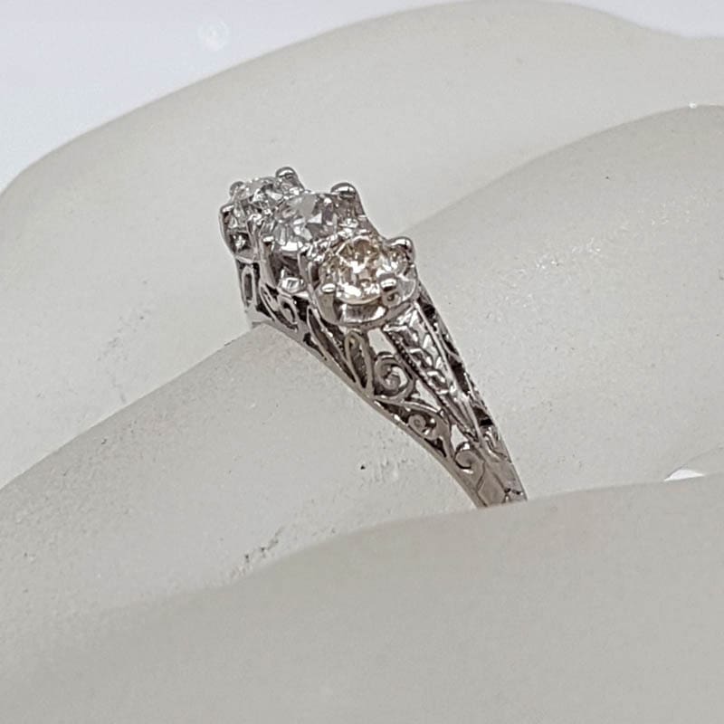 18ct White Gold Trilogy Diamond Ornate Filigree Ring - Antique / Vintage - Engagement Ring / Dress Ring