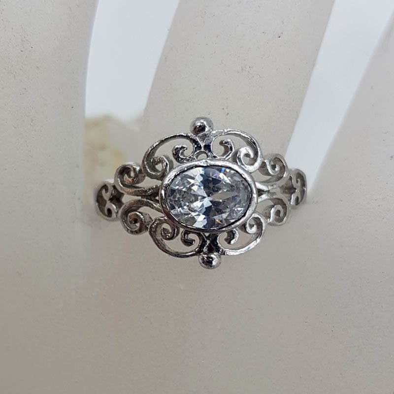 Sterling Silver Ornate Filigree Clear Quartz Ring