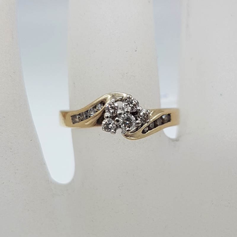 18ct Yellow Gold Claw Set and Channel Set Diamond Cluster Engagement Ring / Dress Ring