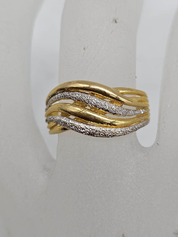 22ct Yellow Gold and White Gold Wide Wave Design Ring - Antique / Vintage