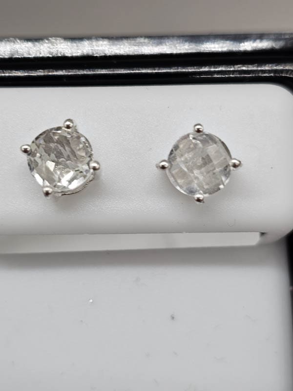 Sterling Silver Clear Crystal Quartz Round Claw Set Studs Earrings