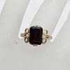 9ct Yellow Gold Garnet Rectangular Shape with Ornate Sides Ring - Antique / Vintage