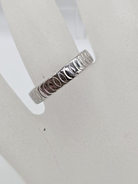 18ct White Gold Line Patterned Wedding Band Ring - Antique / Vintage